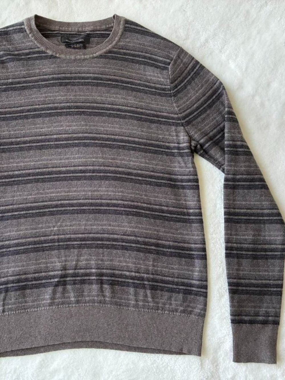 Marc Anthony Men's Grey and Brown Jumper, 70's vibe